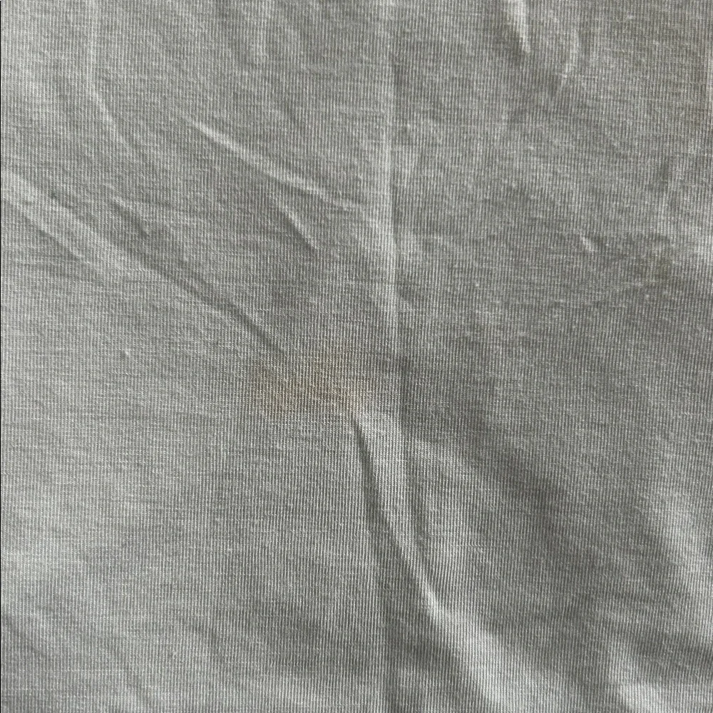 GAPFit maternity breathe tank - Picture 2 of 4